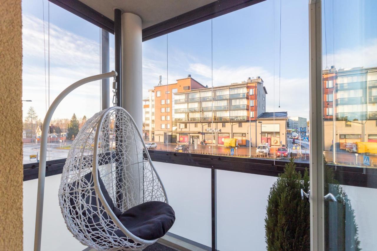 Valoisa Parvekkeellinen Kaksio, Oma Parkkipaikka Apartment Tampere Bagian luar foto